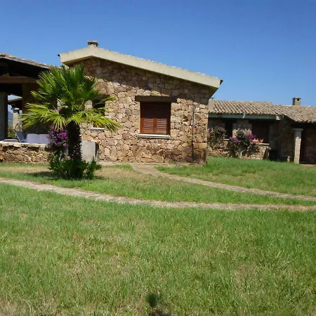 Aparthotel Le Di Miriacheddu San Teodoro (Sardinia)